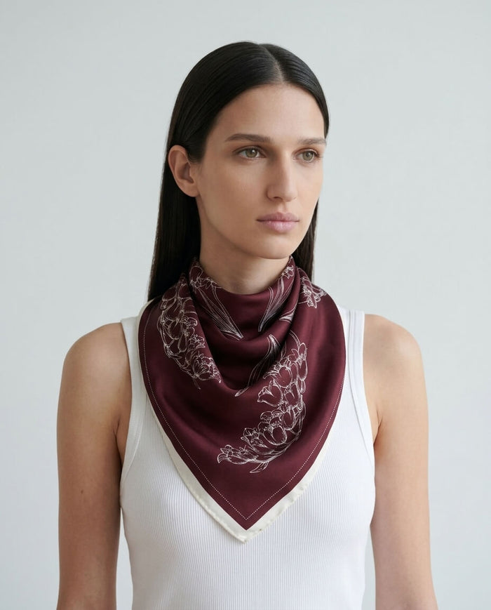 Blommig scarf i 100% siden | N.03